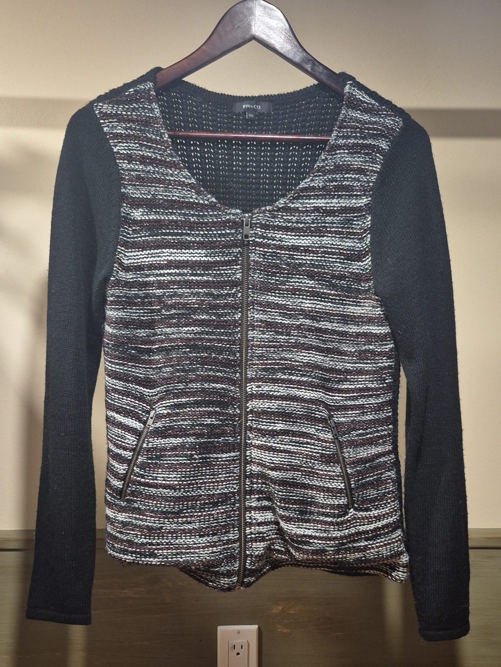 RW&CO. Black Knit Sleeve Striped Zip Sweater